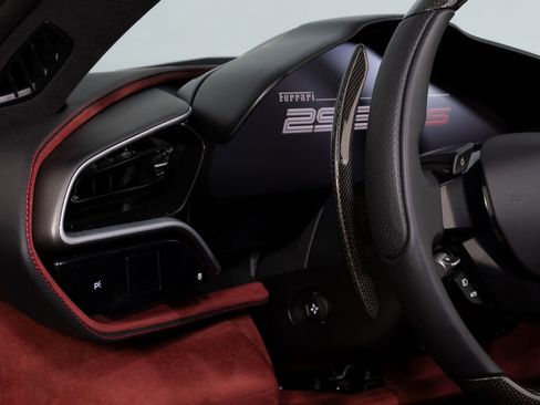 Used 2024 Ferrari 296 GTS RWD image 36
