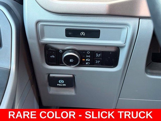Used 2025 Ford F150 XLT w/ Equipment Group 301A Standard AWD/4WD image 19