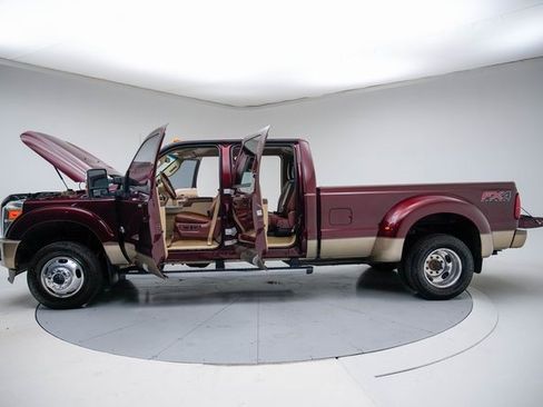 Used 2012 Ford F350 King Ranch w/ King Ranch w/Chrome Pkg image 18