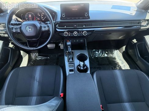 Used 2025 Honda Civic Sport image 28