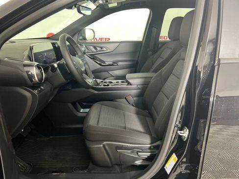 New 2026 Chevrolet Equinox LT image 9