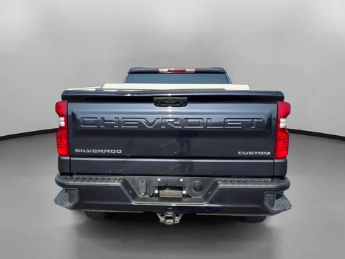 Used 2023 Chevrolet Silverado 1500 Custom AWD/4WD image 11