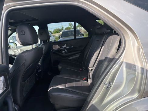 Used 2022 Mercedes-Benz GLE 350 w/ AMG Line Exterior image 31
