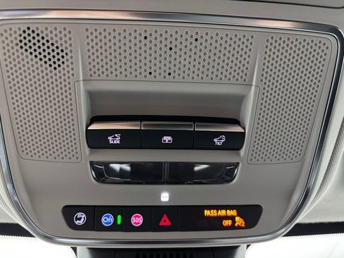 New 2026 GMC Terrain Denali w/ LPO, Floor Liner Package image 35