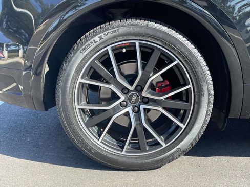 Certified 2023 Audi SQ5 Prestige w/ Prestige Package AWD/4WD image 9