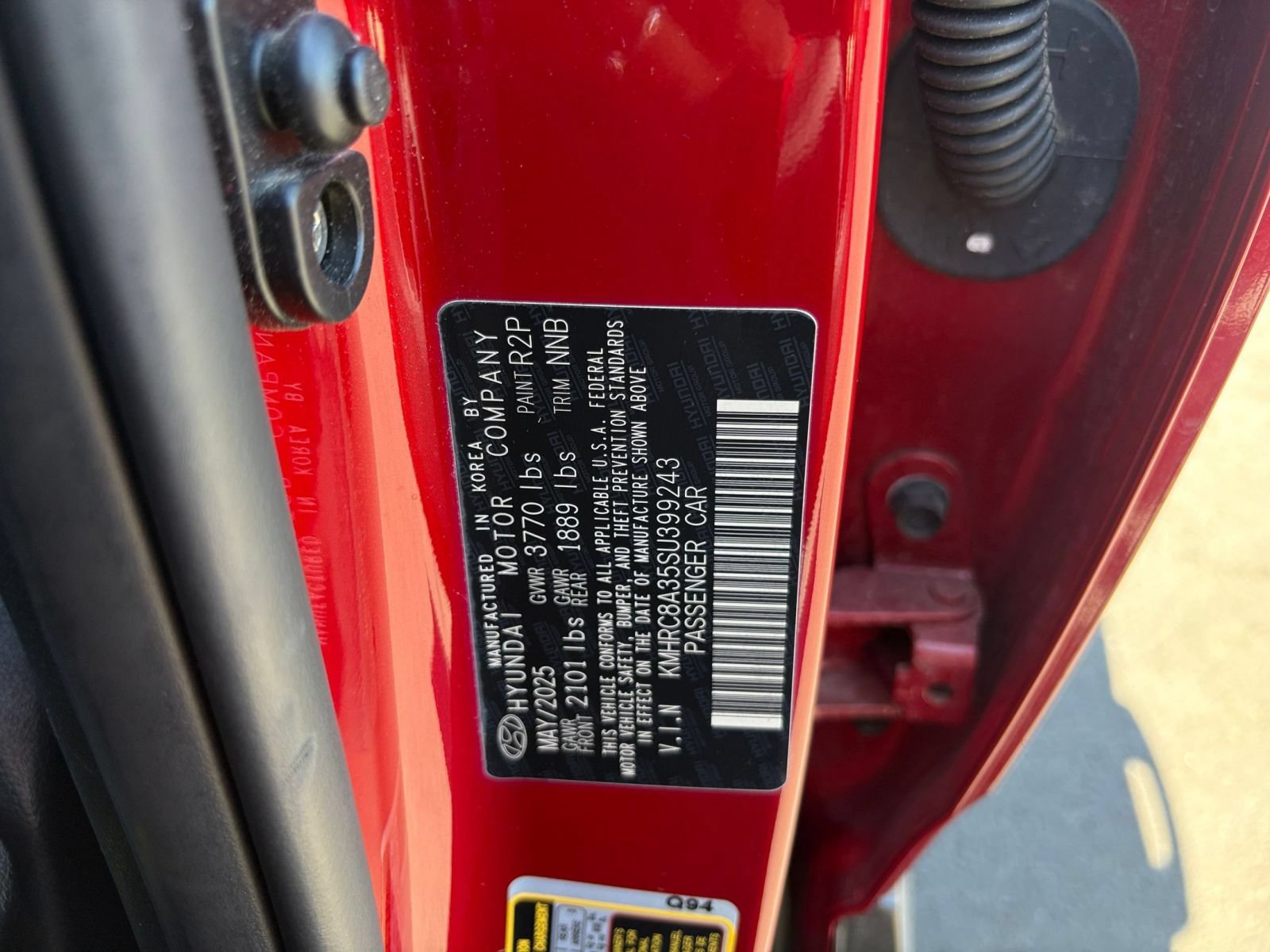 Used 2025 Hyundai Venue SEL FWD image 28