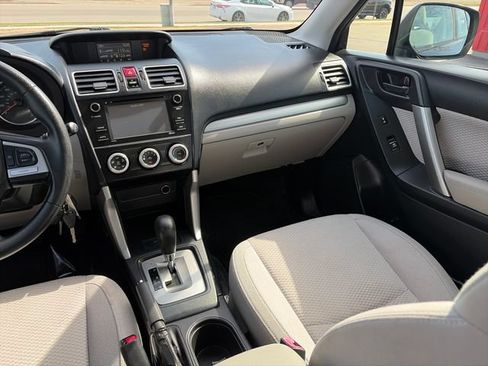 Used 2017 Subaru Forester 2.5i w/ Popular Package #2A AWD/4WD image 31