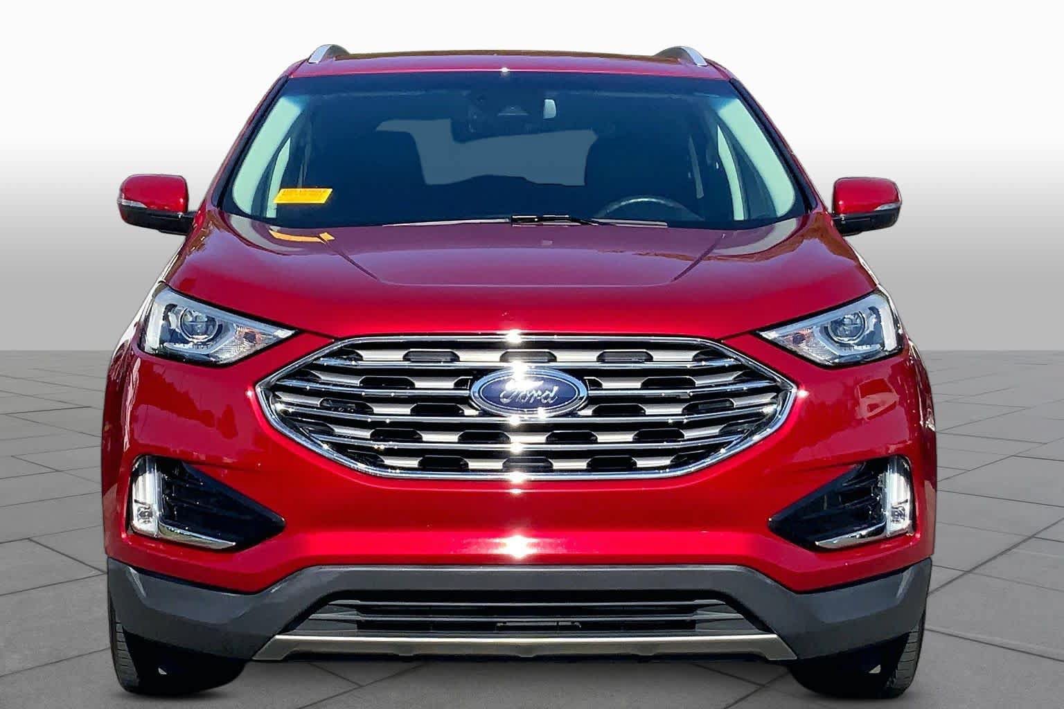 Used 2020 Ford Edge SEL w/ Convenience Package AWD/4WD image 4