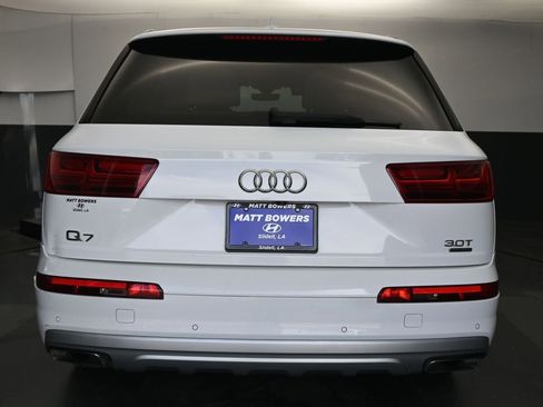 Used 2018 Audi Q7 3.0T Prestige w/ Prestige Package image 18