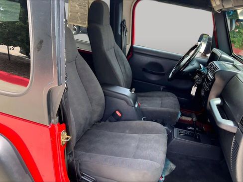 Used 2005 Jeep Wrangler X AWD/4WD image 8