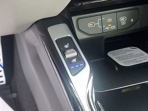 New 2026 Kia Sorento SX Prestige AWD/4WD image 17