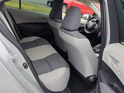 Used 2024 Toyota Corolla LE image 13