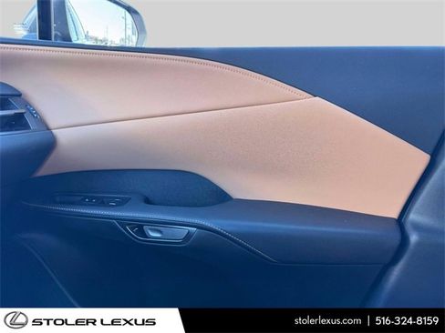 Used 2023 Lexus RX 350 AWD image 41