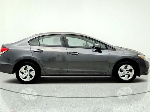 Used 2013 Honda Civic LX image 4