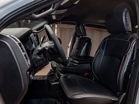 Used 2025 RAM 3500 Big Horn image 22