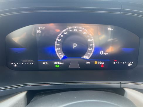 Certified 2024 Volkswagen Taos SE w/ Panoramic Sunroof Package image 20