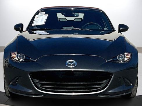 Used 2018 MAZDA MX-5 Miata Grand Touring image 3