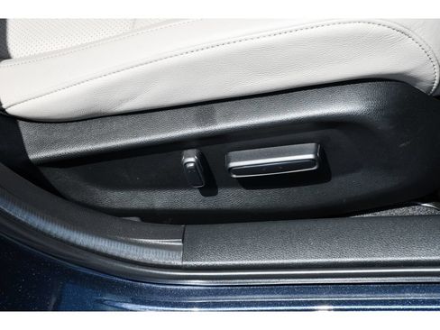 Used 2022 Honda Insight Touring image 31