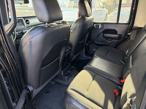 Used 2023 Jeep Wrangler Sport image 16