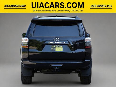 Used 2023 Toyota 4Runner SR5 Premium w/ Moonroof Package RWD image 8