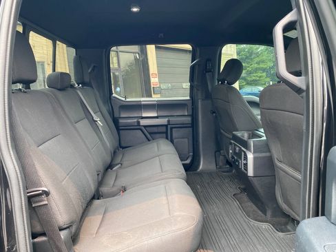 Used 2019 Ford F150 XLT w/ Equipment Group 302A Luxury AWD/4WD image 29