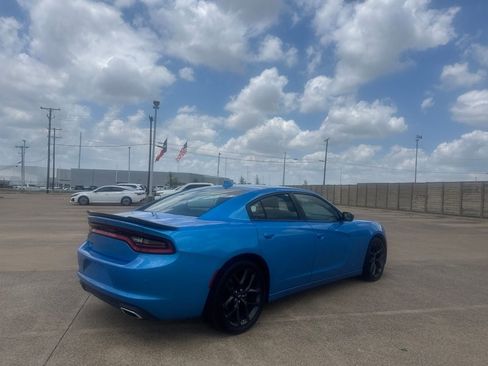 Used 2023 Dodge Charger SXT w/ Blacktop Package RWD image 19