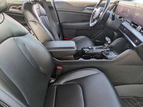 Used 2023 Kia Sportage SX image 12