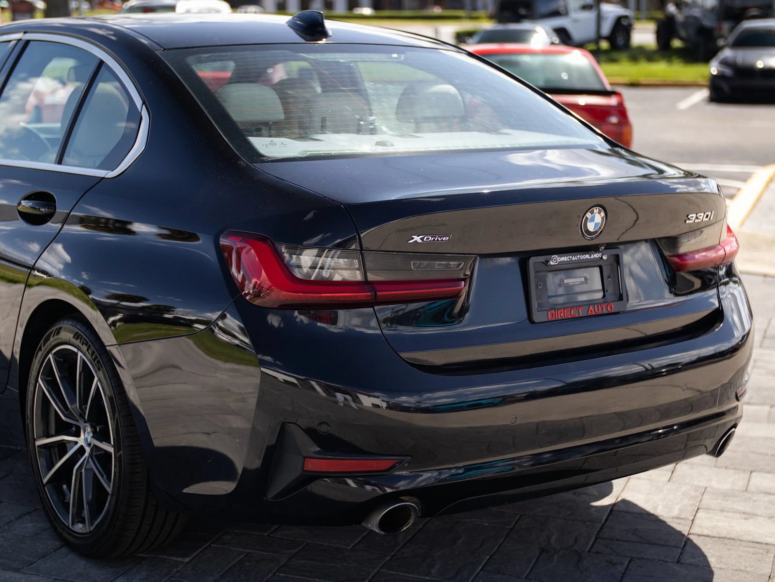 Used 2020 BMW 330i xDrive Sedan w/ Convenience Package AWD/4WD image 11