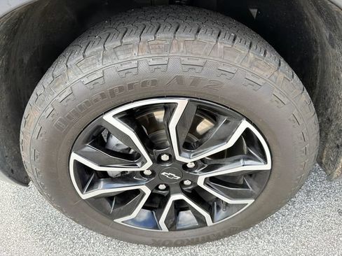 Used 2025 Chevrolet TrailBlazer ACTIV w/ Driver Confidence Package FWD image 11