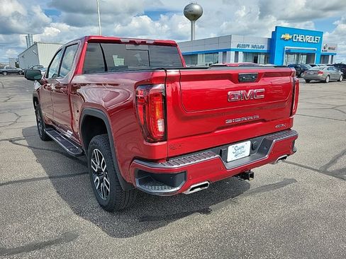 Used 2025 GMC Sierra 1500 AT4 w/ AT4 Premium Package AWD/4WD image 7
