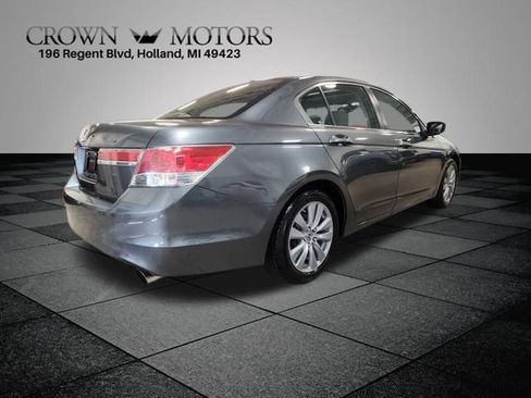 Used 2011 Honda Accord EX-L image 3