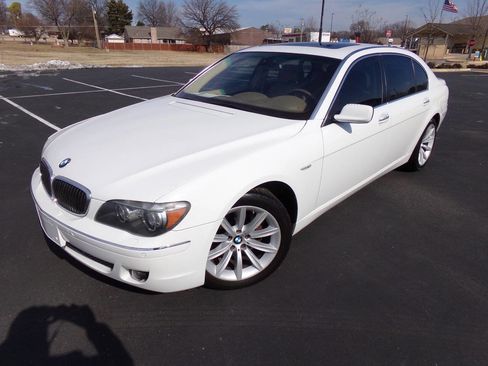 Used 2008 BMW 750Li 750Li 4dr Sedan image 3