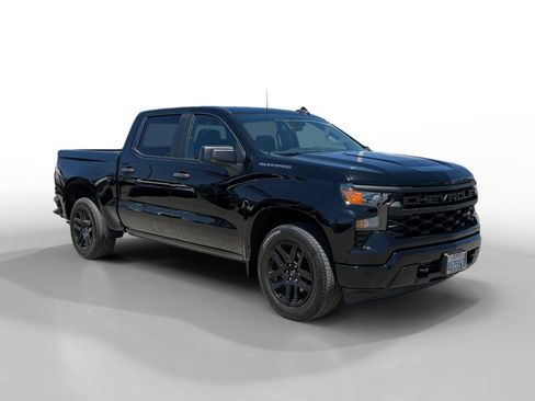 Used 2024 Chevrolet Silverado 1500 Custom RWD image 7