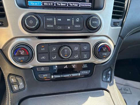 Used 2018 GMC Yukon XL Denali w/ Denali Ultimate Package AWD/4WD image 15