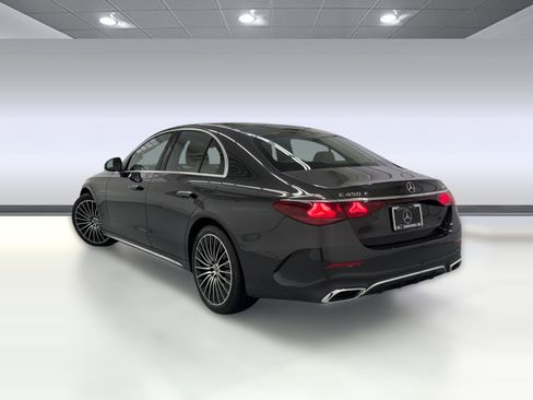 Certified 2024 Mercedes-Benz E 450 4MATIC Sedan image 3
