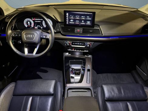 Used 2023 Audi Q5 2.0T Prestige w/ Prestige Package AWD/4WD image 16