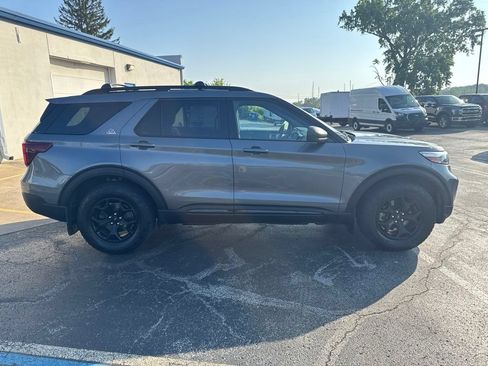Used 2023 Ford Explorer Timberline AWD/4WD image 9