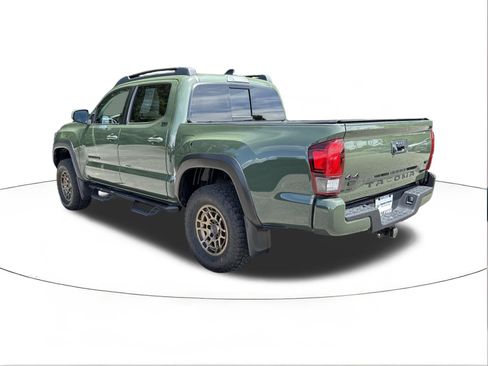 Used 2022 Toyota Tacoma SR5 w/ Trail Edition AWD/4WD image 5