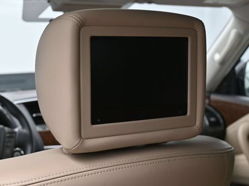 Used 2020 Nissan Armada Platinum w/ Captain's Chairs Package AWD/4WD image 33