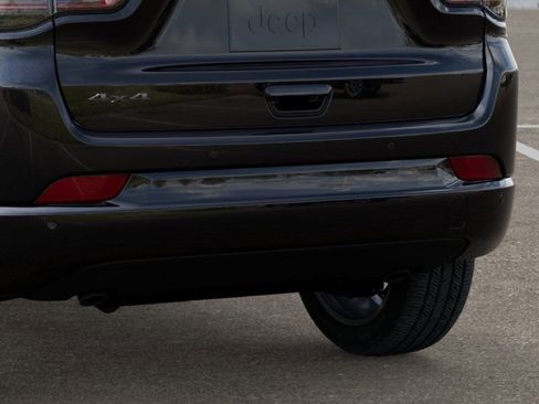 New 2025 Jeep Compass Limited w/ High Altitude Package image 13