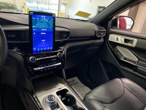 Used 2023 Ford Explorer ST w/ Equipment Group 401A image 14