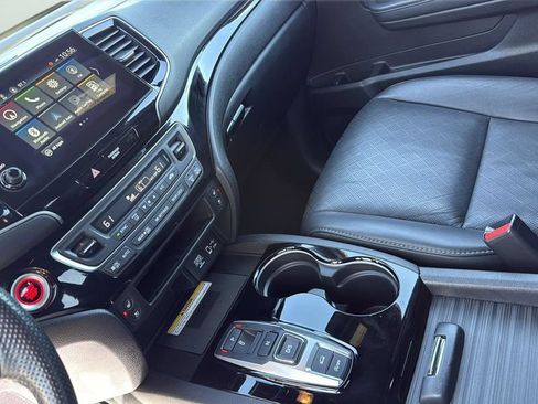 Used 2023 Honda Passport Elite image 25