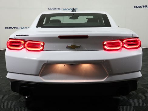 Used 2021 Chevrolet Camaro LS RWD image 7