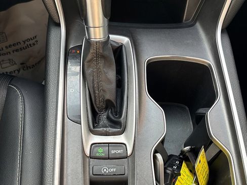 Used 2022 Honda Accord Sport image 14