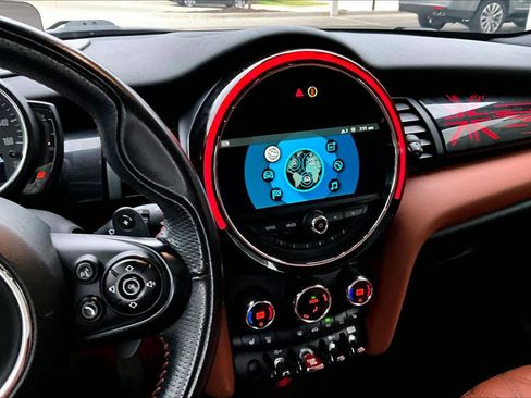Used 2019 MINI Cooper S FWD image 7