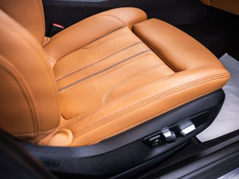 Used 2019 BMW 540i xDrive w/ Convenience Package AWD/4WD image 35