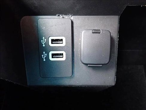 Used 2016 Ford Expedition EL Limited image 23