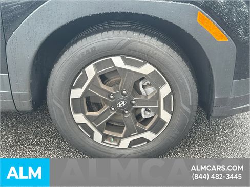Used 2025 Hyundai Santa Fe SEL FWD image 14