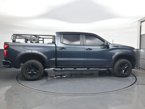 Used 2020 Chevrolet Silverado 1500 LT Trail Boss image 8