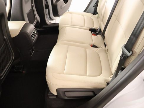 New 2026 Lincoln Corsair Premiere FWD image 12